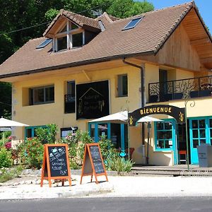 Auberge De Portout Panzió Chanaz Exterior photo