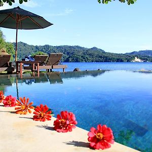 Cocotinos Lembeh A Boutique Dive Lodge Bitung Exterior photo