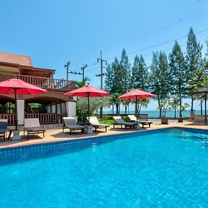 Palm Beach Resort Pranburi Exterior photo