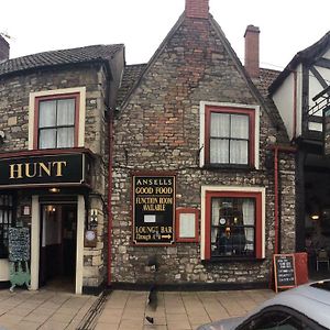 The Beaufort Hunt Hotel Chipping Sodbury Exterior photo