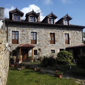 Posada Montero De La Concha Hotel Esles Exterior photo