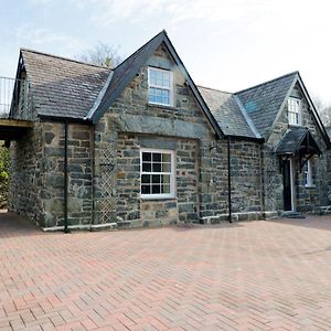 The Coach House Villa Llanrwst Exterior photo