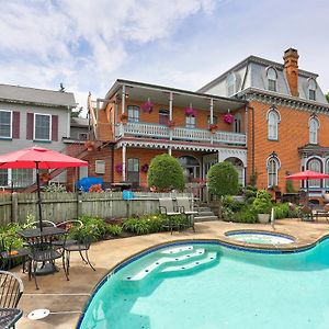 Greystone Manor Bed & Breakfast Bird-in-Hand Exterior photo