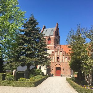 Herstedly Panzió Albertslund község Exterior photo