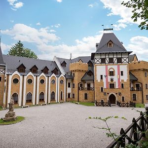 Zámek Lužec Spa&Wellness Resort Karlovy Vary Exterior photo