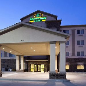 Expressway Suites FargoFargo  Exterior photo