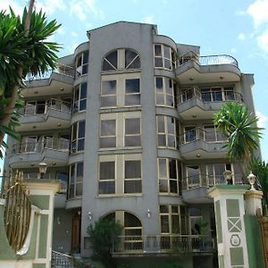 Weygoss Guest House Addisz-Abeba Exterior photo