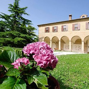 Convento Di San Francesco Mondaino Panzió Exterior photo