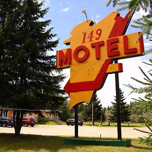 Motel 149 Mont-Tremblant Exterior photo