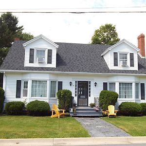 Abide Within Bed & Breakfast Panzió Truro Exterior photo