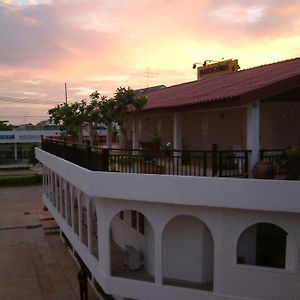 Casa Holiday Hotel Phitszanulok Exterior photo