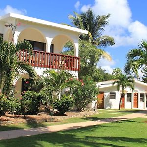 Carimar Beach Club Hotel Meads Bay Exterior photo