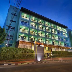 Serene At Chiang Rai Hotel Csiangszen Exterior photo