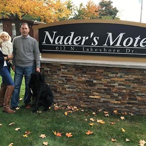 Nader'S Motel & Suites Ludington Exterior photo