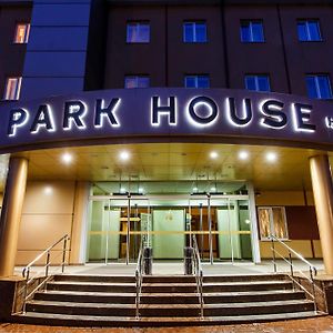 Park House Hotel Krivij Rih Exterior photo