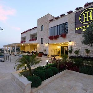 Tantur Hills Hotel - Jeruzsálem Exterior photo