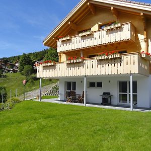 Chalet Canadian Corner Apartman Wengen Exterior photo