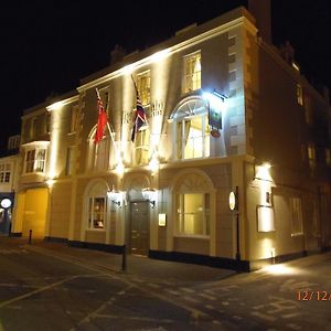 Fountain Inn By Greene King Inns Cowes  Exterior photo