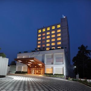 Monsoon Empress Kochi Hotel Exterior photo