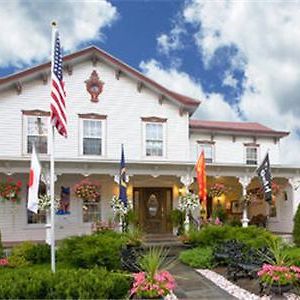 Beds On Clouds Panzió Windham Exterior photo