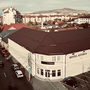 Hotel Astoria Vajdahunyad Exterior photo