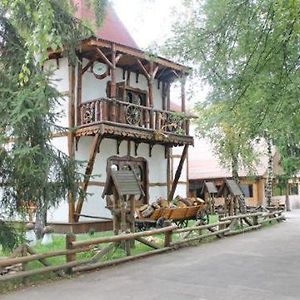 Комплекс Відпочинку "Колиба" Hotel Koroszteny Exterior photo