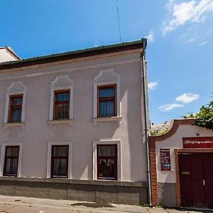 Holdfényszállás Szeged Exterior photo