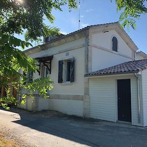 L'Ile Aux Bateaux Panzió Buzet-sur-Baise Exterior photo