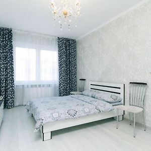 1 Вулиця Софії Русової Apartman Kijev Exterior photo