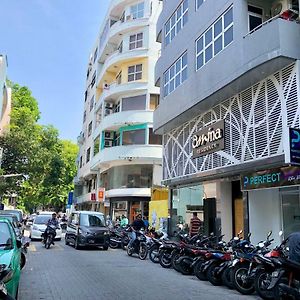 Amina Residency Hotel Malé Exterior photo