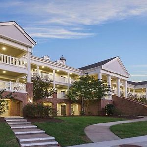 Club Wyndham Governors Green Hotel Williamsburg Exterior photo