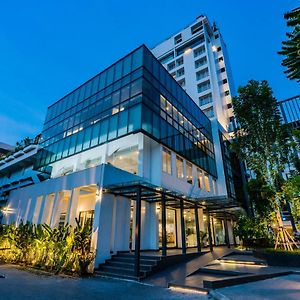 Rattanachol Hotel Csonburi Exterior photo