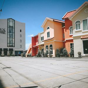 AVA Hotel Phitszanulok Exterior photo