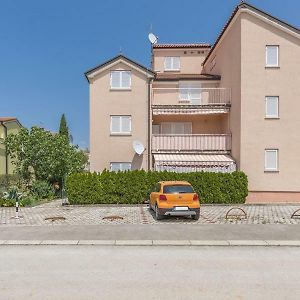 Apartments Lovely Katarina Karigador Exterior photo