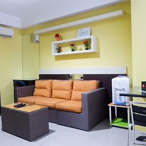 Comfy Studio At High Point Serviced Apartment By Travelio Surabaya Exterior photo