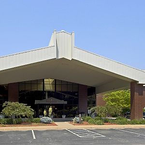 Ramada By Wyndham Bettendorf Exterior photo