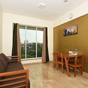 Treebo Iris Suites Navi Mumbai Exterior photo