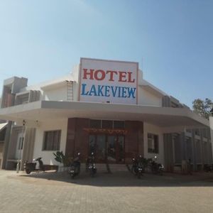 Hotel Lakeview Bhudzs Exterior photo