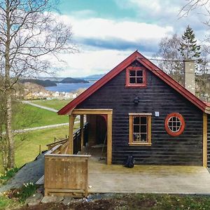 Awesome Home In Frde I Hordaland With Kitchen Forde  Exterior photo