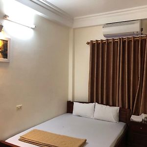 V A Motel Hai Phong Exterior photo