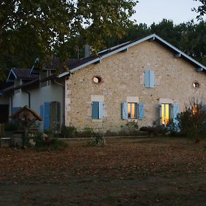 Domaine Hias Panzió Angoumé Exterior photo