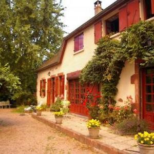 La Tuilerie-Les Champs Du Possible Panzió Saligny-sur-Roudon Exterior photo