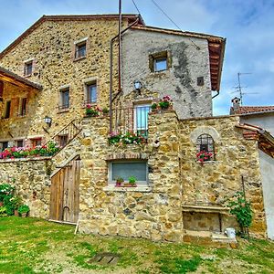 Agriturismo "Antico Borgo" Panzió Marostica Exterior photo