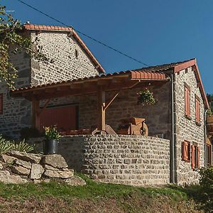 Gite " Oree Des Bois" Villa Vertolaye Exterior photo