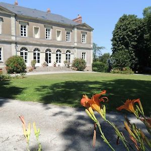 Domaine Du Plessis Grimaud Panzió Saint-Viaud Exterior photo