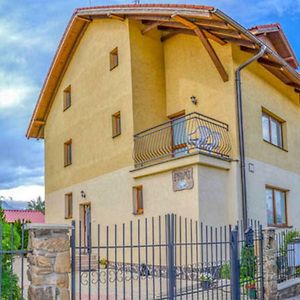 Penzion Gardos Hotel Késmárk Exterior photo