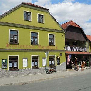 Ubytovani Ronsperk Pobezovice Hotel Exterior photo