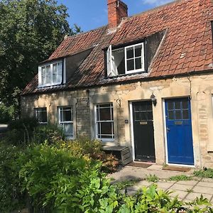 Ham Tree Cottage Trowbridge Exterior photo