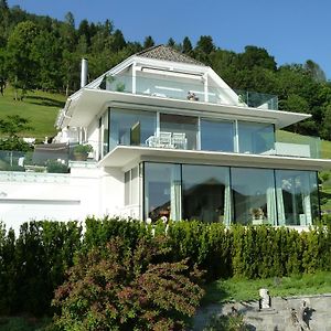 Weisse Villa Am Millstatter See Obermillstatt Exterior photo