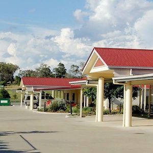 Pittsworth Motor Inn Exterior photo